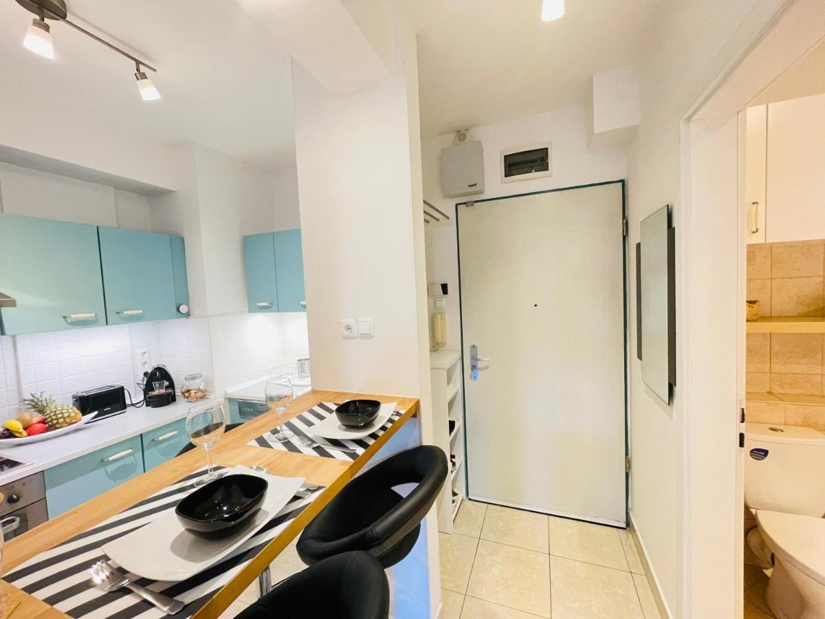Peony Hollo Apartment - Free Garage Under The House Budapest Exterior photo